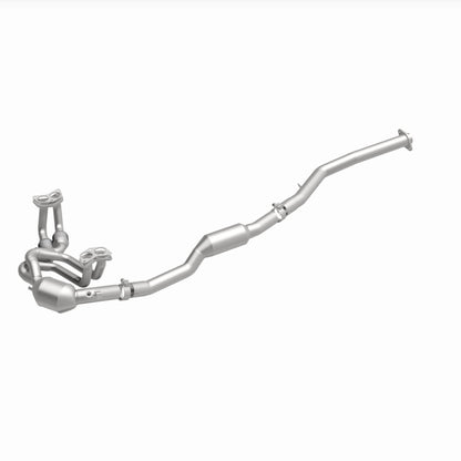 Magnaflow 14-17 Subaru Crosstrek 2.0L Direct Fit Converter 23-184 23-184 360 Degree Image Set