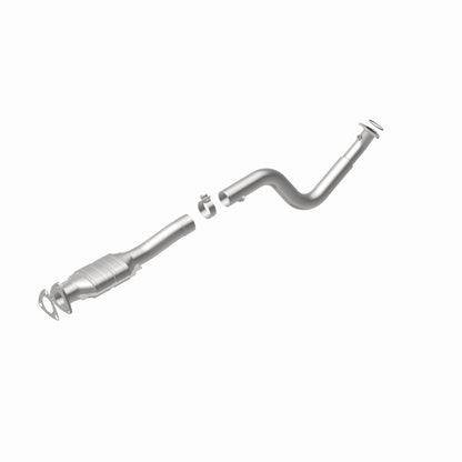 MagnaFlow GMC Savana 3500 California Grade CARB Compliant Direct-Fit Catalytic Converter 4551602 360 Degree Image Set