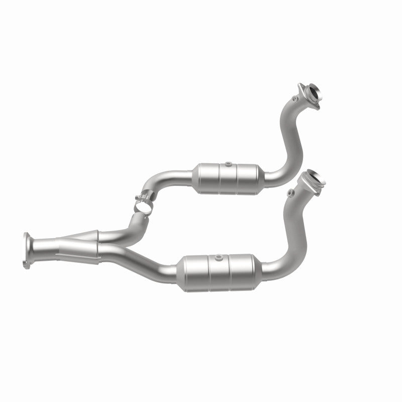 MagnaFlow Ford California Grade CARB Compliant Direct-Fit Catalytic Converter 5451760 360 Degree Image Set