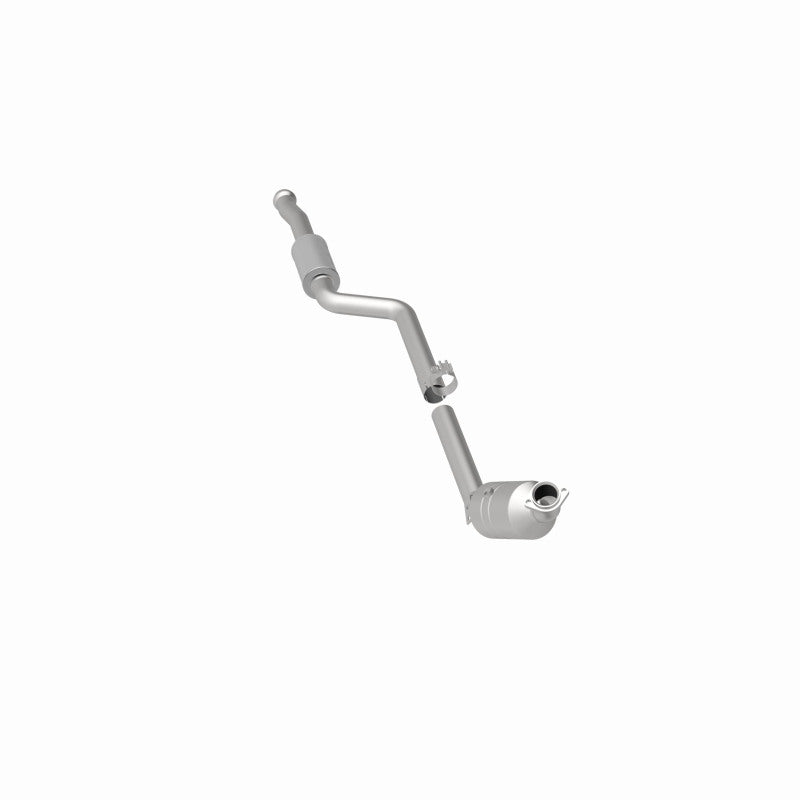 MagnaFlow Mercedes-Benz California Grade CARB Compliant Direct-Fit Catalytic Converter 5561916 360 Degree Image Set