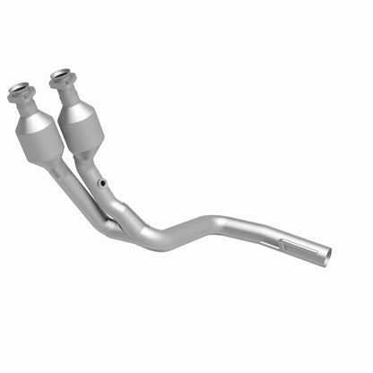 MagnaFlow Jeep Cherokee HM Grade Federal / EPA Compliant Direct-Fit Catalytic Converter 24997 360 Degree Image Set