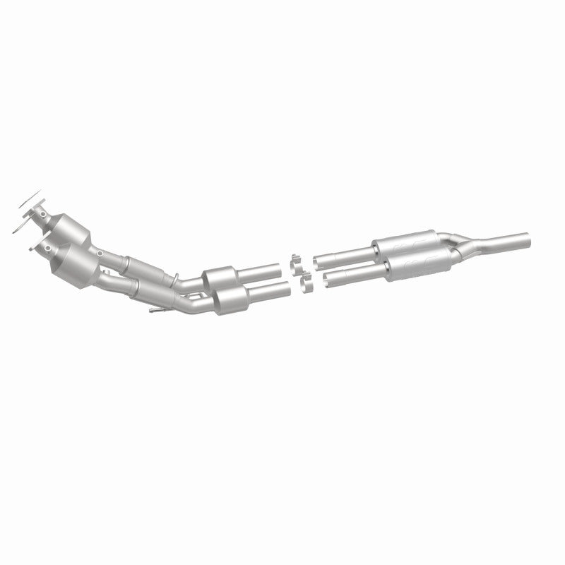 MagnaFlow Volkswagen Passat California Grade CARB Compliant Direct-Fit Catalytic Converter 551838 360 Degree Image Set