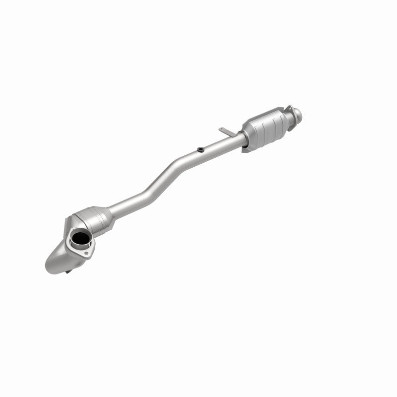 MagnaFlow HM Grade Federal / EPA Compliant Direct-Fit Catalytic Converter 93107 360 Degree Image Set