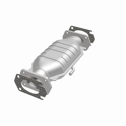 MagnaFlow Standard Grade Federal / EPA Compliant Direct-Fit Catalytic Converter 93940 360 Degree Image Set