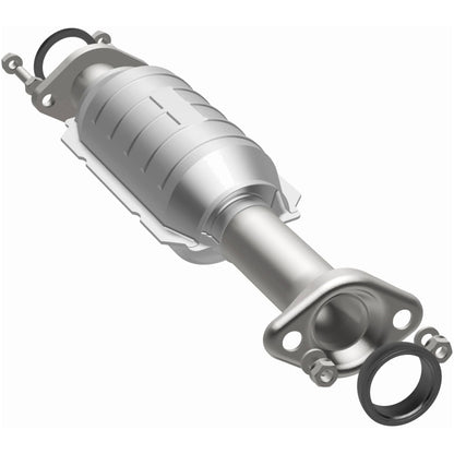 MagnaFlow Suzuki Aerio OEM Grade Federal / EPA Compliant Direct-Fit Catalytic Converter 51672 Photo - out of package