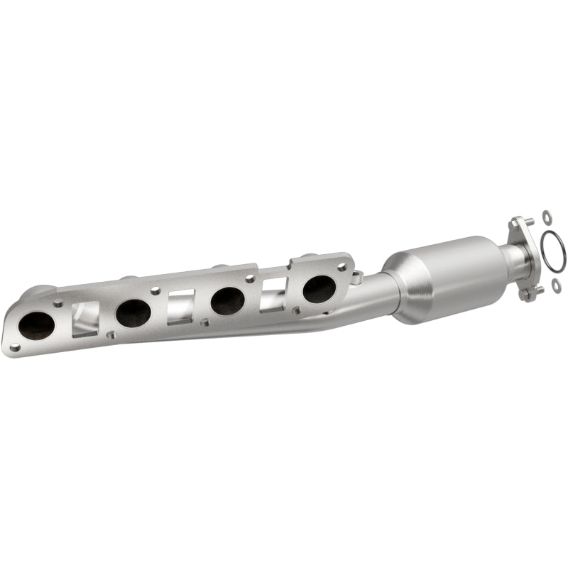 MagnaFlow Infiniti OEM Grade Federal / EPA Compliant Manifold Catalytic Converter 22-036 Photo - Primary