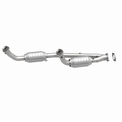MagnaFlow Ford Windstar California Grade CARB Compliant Direct-Fit Catalytic Converter 4451353 360 Degree Image Set