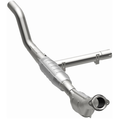 MagnaFlow Ford F-150 California Grade CARB Compliant Direct-Fit Catalytic Converter 447140 Photo - out of package