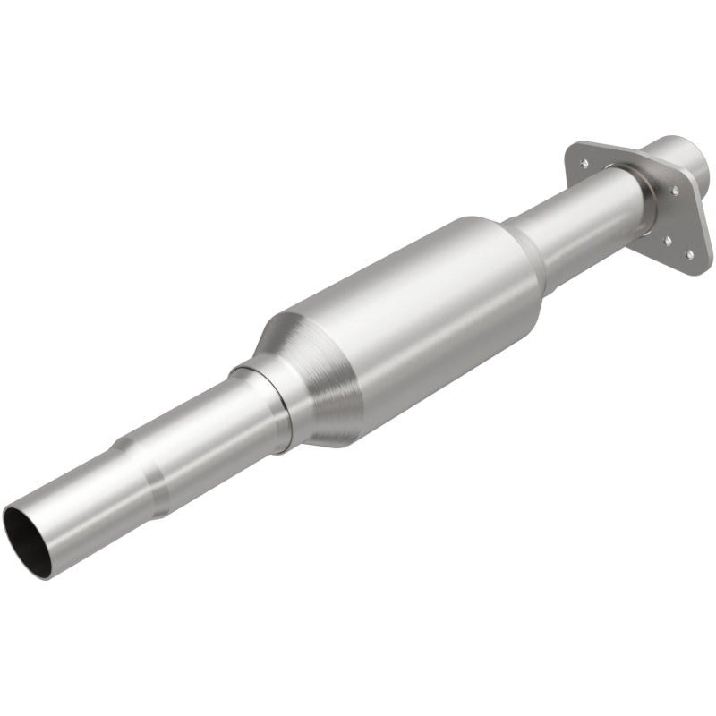 MagnaFlow California Grade CARB Compliant Direct-Fit Catalytic Converter 3391475 Photo - Primary