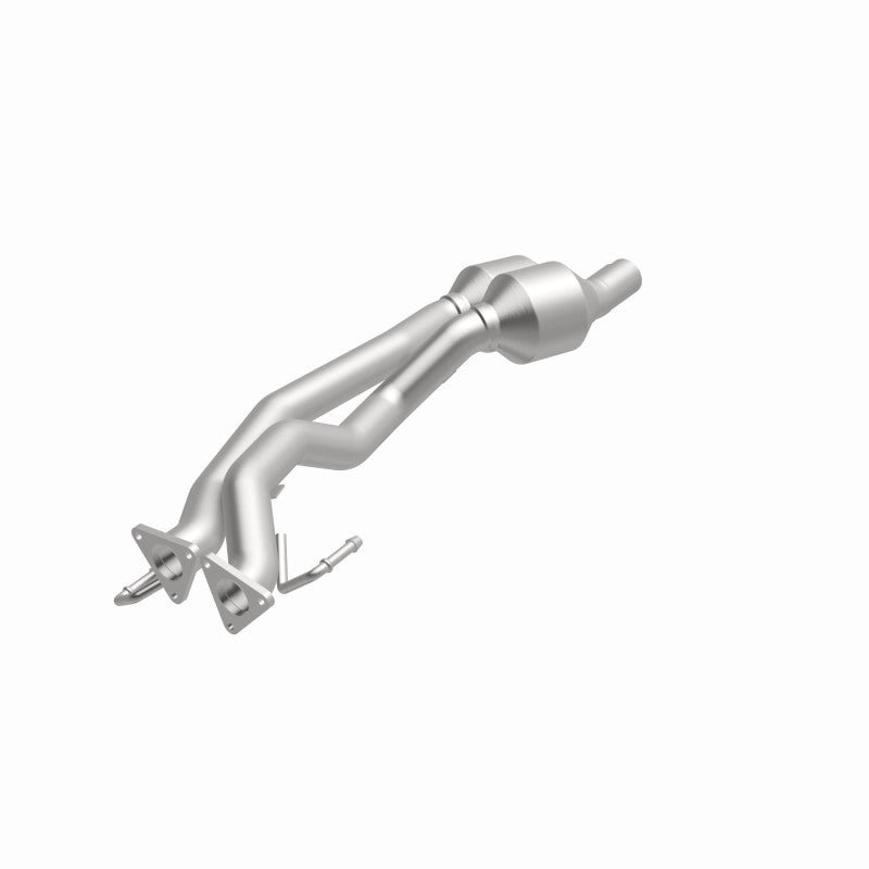 MagnaFlow California Grade CARB Compliant Direct-Fit Catalytic Converter 5491957 360 Degree Image Set