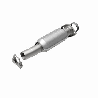 MagnaFlow Toyota Sienna OEM Grade Federal / EPA Compliant Direct-Fit Catalytic Converter 49030 360 Degree Image Set