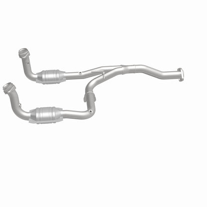 MagnaFlow Jeep Liberty HM Grade Federal / EPA Compliant Direct-Fit Catalytic Converter 23957 360 Degree Image Set