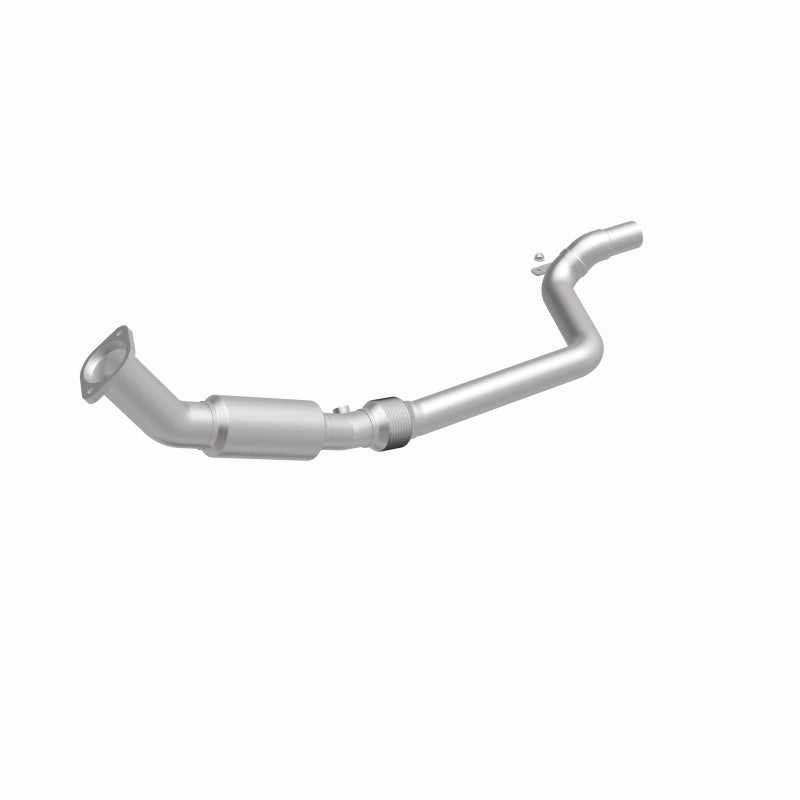 MagnaFlow OEM Grade Federal / EPA Compliant Direct-Fit Catalytic Converter 21-540 360 Degree Image Set