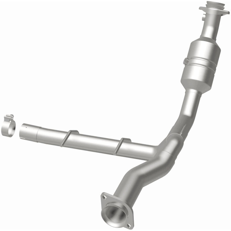 MagnaFlow 11-14 Ford F-150 5.0L Direct Fit CARB Compliant Left Catalytic Converter 5551139 5551139 Photo - out of package
