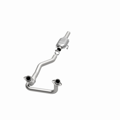 MagnaFlow Ford Standard Grade Federal / EPA Compliant Direct-Fit Catalytic Converter 93314 360 Degree Image Set