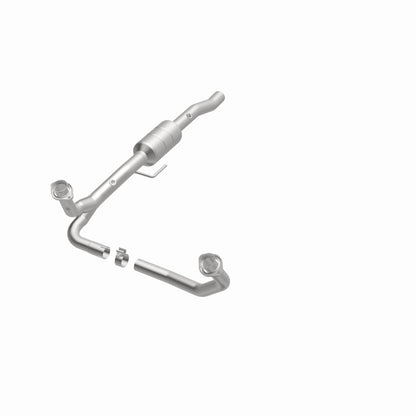MagnaFlow Dodge Durango HM Grade Federal / EPA Compliant Direct-Fit Catalytic Converter 93216 360 Degree Image Set