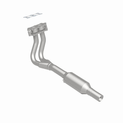MagnaFlow Volkswagen Scirocco Standard Grade Federal / EPA Compliant Direct-Fit Catalytic Converter 23207 360 Degree Image Set