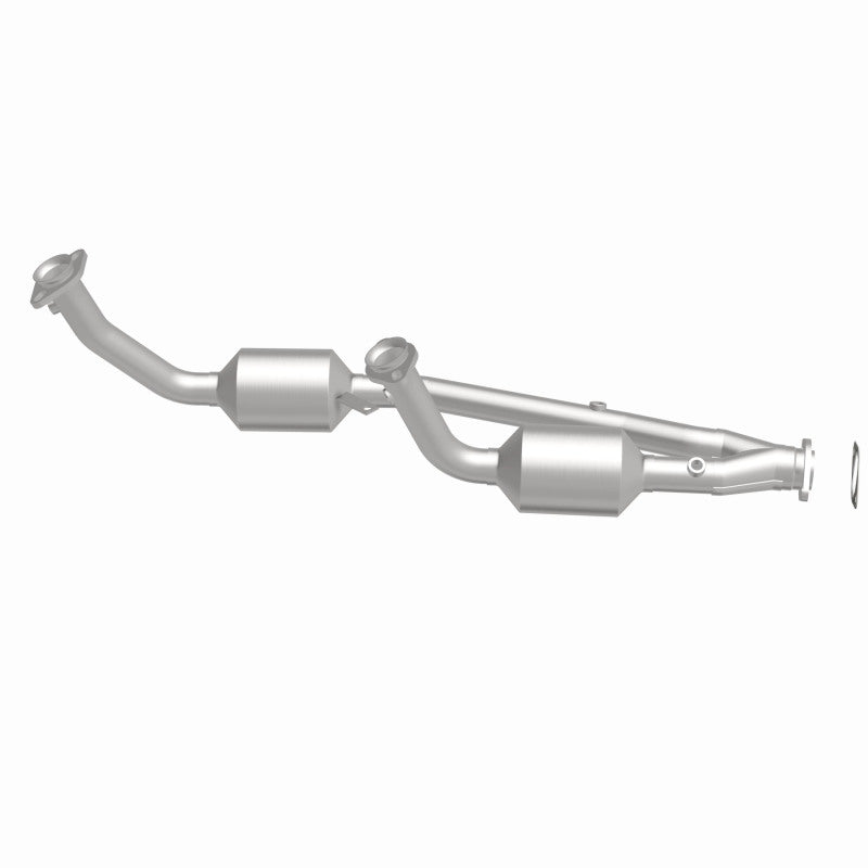 MagnaFlow Ford Windstar California Grade CARB Compliant Direct-Fit Catalytic Converter 3391353 360 Degree Image Set