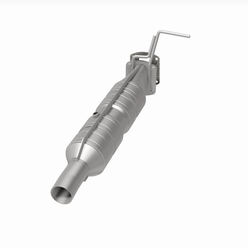 Magnaflow 09-19 Ford F53 V10 6.8L Underbody 6.8L Direct Fit Catalytic Converter 280435 280435 360 Degree Image Set