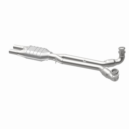 MagnaFlow Alfa Romeo Standard Grade Federal / EPA Compliant Direct-Fit Catalytic Converter 23097 360 Degree Image Set