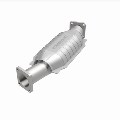 MagnaFlow Standard Grade Federal / EPA Compliant Direct-Fit Catalytic Converter 23425 360 Degree Image Set
