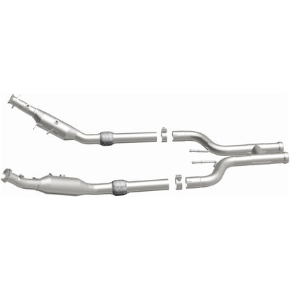MagnaFlow Mercedes-Benz OEM Grade Federal / EPA Compliant Direct-Fit Catalytic Converter 21-501 Photo - out of package