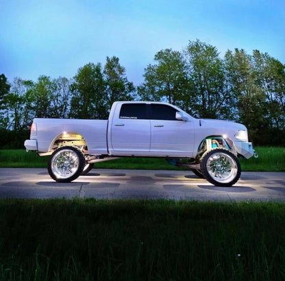 ORACLE Lighting Oracle LED Illuminated Wheel Rings - White 4215-001 4215-001 Photo - lifestyle view