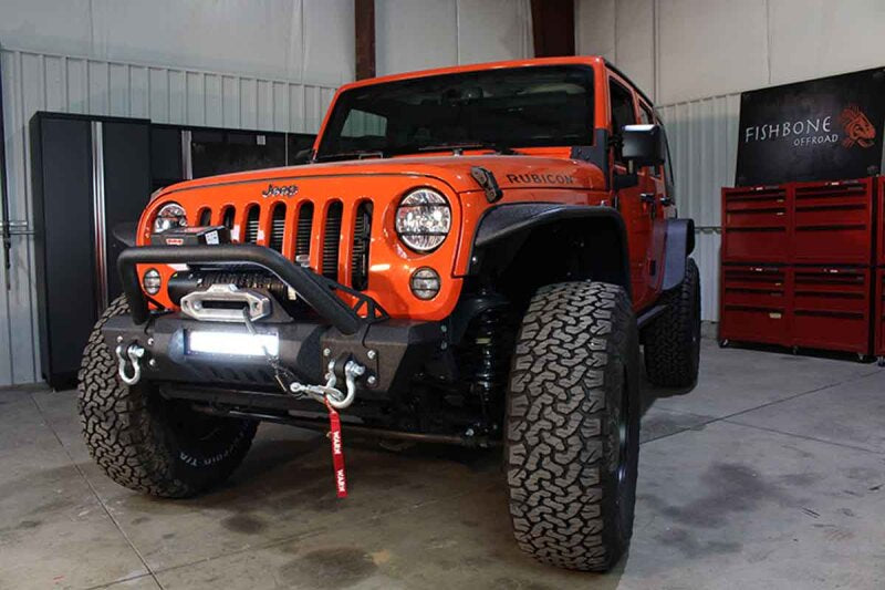 Fishbone Offroad 07-18 Jeep Wrangler JK Frnt Stubby Winch Bumper W/Tube Guard - Blk Txtrd Pwdrcoated FB22004 FB22004 Photo - lifestyle view