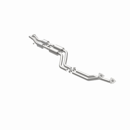 MagnaFlow BMW HM Grade Federal / EPA Compliant Direct-Fit Catalytic Converter 24021 360 Degree Image Set