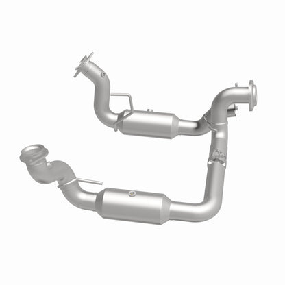 Magnaflow 20-22 Ford F-250 SD Single Underbody Direct Fit Cat Converter 280246 280246 360 Degree Image Set