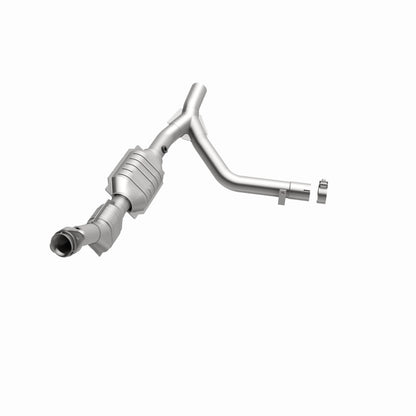 MagnaFlow California Grade CARB Compliant Direct-Fit Catalytic Converter 447126 360 Degree Image Set