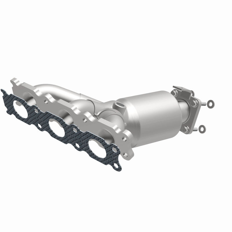MagnaFlow Volvo XC90 OEM Grade Federal / EPA Compliant Manifold Catalytic Converter 22-174 360 Degree Image Set