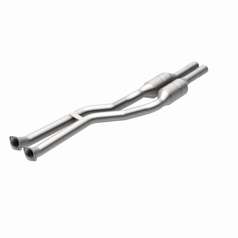 MagnaFlow BMW OEM Grade Federal / EPA Compliant Direct-Fit Catalytic Converter 49760 360 Degree Image Set