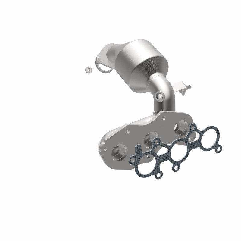 MagnaFlow Toyota Sienna California Grade CARB Compliant Manifold Catalytic Converter 5582822 360 Degree Image Set