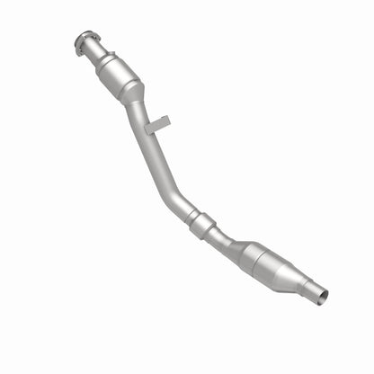 MagnaFlow California Grade CARB Compliant Direct-Fit Catalytic Converter 441095 360 Degree Image Set