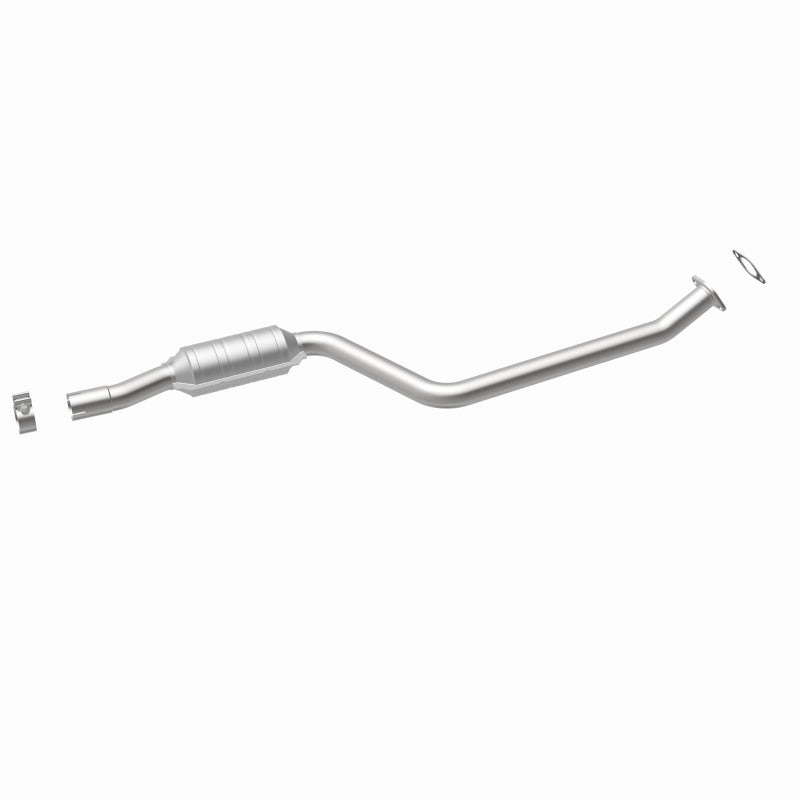MagnaFlow BMW 530xi OEM Grade Federal / EPA Compliant Direct-Fit Catalytic Converter 52480 360 Degree Image Set