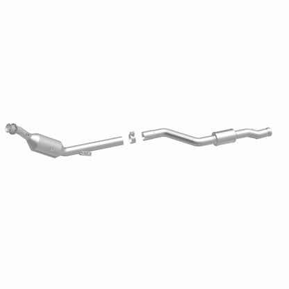 Magnaflow 07-11 Mercedes-Benz S550 5.5L Direct Fit Converter 5561570 5561570 360 Degree Image Set