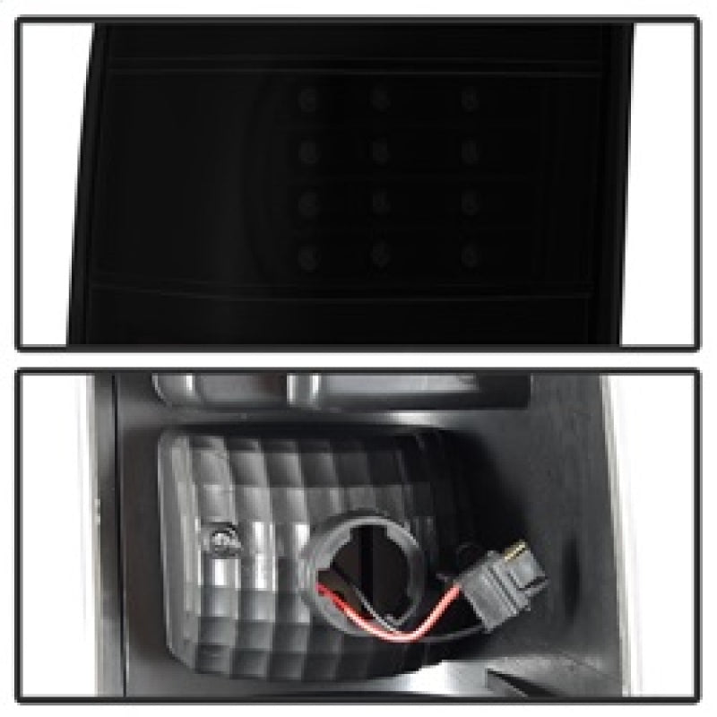 SPYDER xTune 03-06 Chevrolet Silverado 1500 LED Tail Lights - Black Smoke (ALT-JH-CSIL03-LED-BSM) 9037641 9037641 Photo - Unmounted