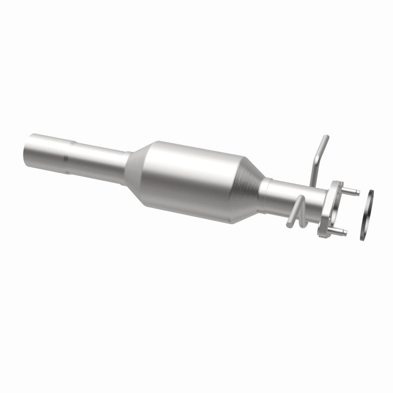 MagnaFlow Ford Focus OEM Grade Federal / EPA Compliant Direct-Fit Catalytic Converter 49196 360 Degree Image Set