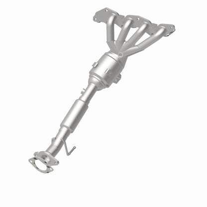 MagnaFlow Ford C-Max OEM Grade Federal / EPA Compliant Manifold Catalytic Converter 22-186 360 Degree Image Set