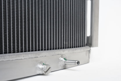 CSF 96-02 Toyota 4Runner (2.7/3.4L) Heavy-Duty All-Aluminum Radiator 7210 7210 Photo - Close Up
