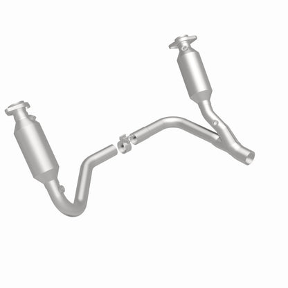 MagnaFlow Dodge Durango California Grade CARB Compliant Direct-Fit Catalytic Converter 4551832 360 Degree Image Set