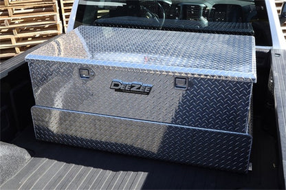 Dee Zee Deezee Universal Tanks - Combo Brite-Tread Aluminum (62 Gal) DZ92847 DZ92847 Photo - Mounted