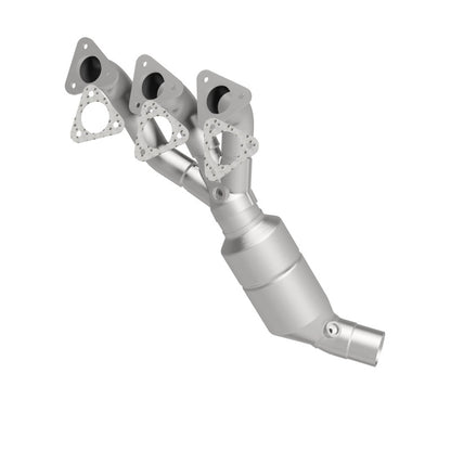 MagnaFlow BMW California Grade CARB Compliant Manifold Catalytic Converter 452416 360 Degree Image Set