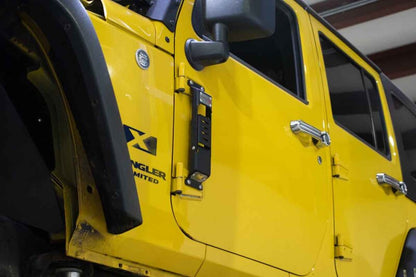 Fishbone Offroad Wrangler JK/JL/ Gladiator Door Mounted Step FB21237 FB21237 Photo - lifestyle view