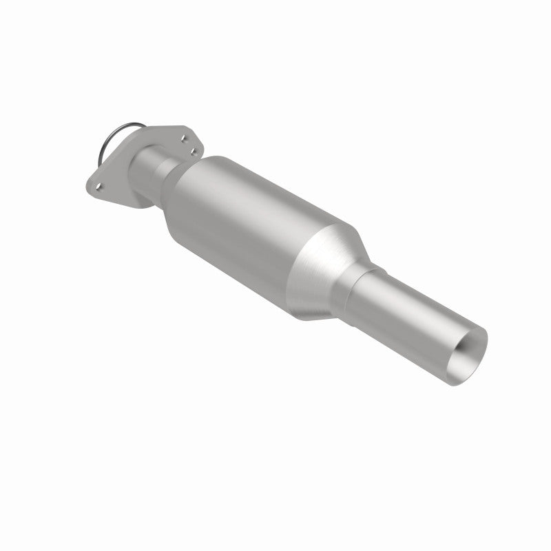 MagnaFlow Ford Fusion OEM Grade Federal / EPA Compliant Direct-Fit Catalytic Converter 52470 360 Degree Image Set