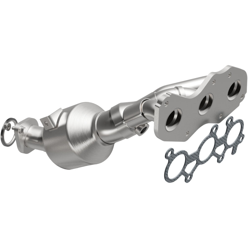 MagnaFlow Toyota RAV4 California Grade CARB Compliant Manifold Catalytic Converter 5582820 Photo - Primary