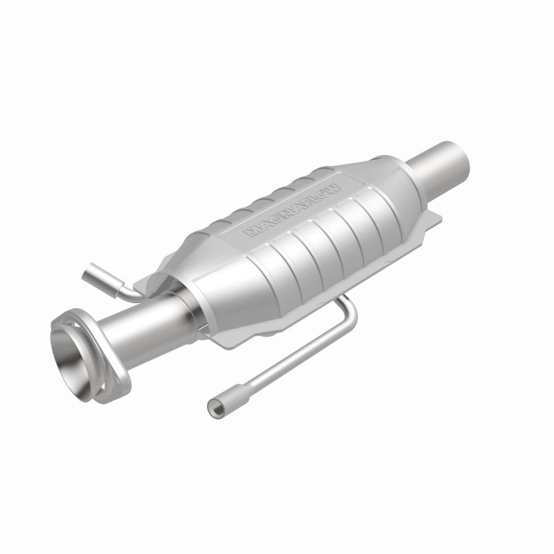 MagnaFlow Standard Grade Federal / EPA Compliant Direct-Fit Catalytic Converter 23349 360 Degree Image Set