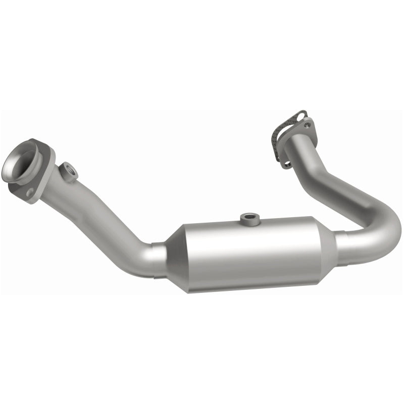 MagnaFlow OEM Grade Federal / EPA Compliant Direct-Fit Catalytic Converter 49677 Photo - out of package