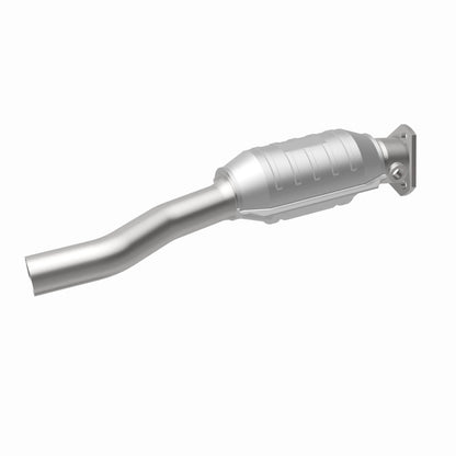 MagnaFlow Audi Standard Grade Federal / EPA Compliant Direct-Fit Catalytic Converter 22928 360 Degree Image Set